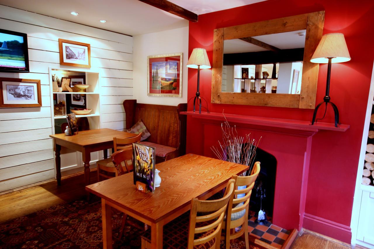 Lamb & Flag Inn Abergavenny Bagian luar foto